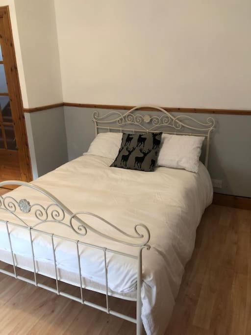 גלאזגו House In Drymen Village With Free Local Health Club Access מראה חיצוני תמונה